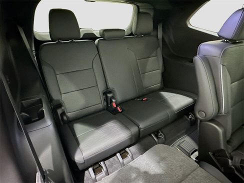 New 2026 Buick Enclave Sport Touring w/ Power Package image 28