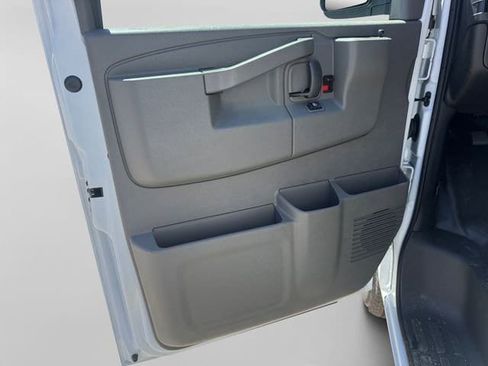 New 2026 GMC Savana 2500 w/ Driver Convenience Package RWD image 10