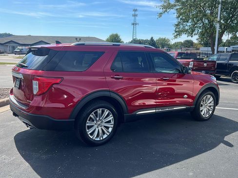 Used 2022 Ford Explorer King Ranch w/ Class IV Trailer Tow Package AWD/4WD image 3