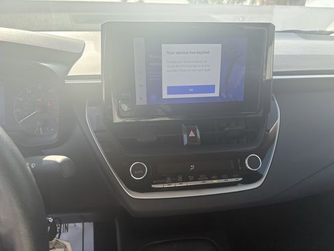 Used 2024 Toyota Corolla LE image 20