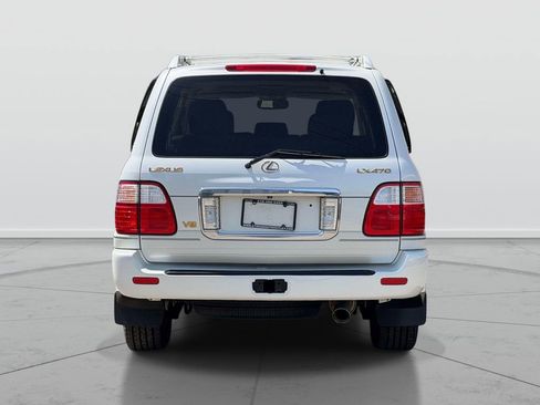 Used 2004 Lexus LX 470 4WD image 6