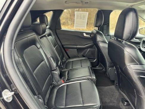 Used 2024 Ford Escape Platinum image 17