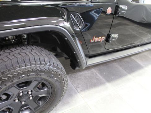 Used 2022 Jeep Gladiator Mojave w/ LED Lighting Group AWD/4WD image 33