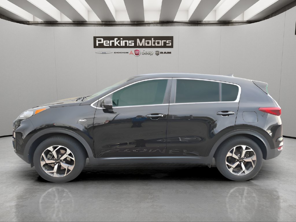Used 2020 Kia Sportage LX w/ LX Popular Package AWD/4WD image 2