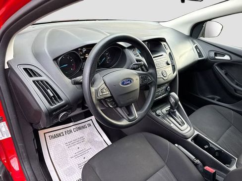 Used 2017 Ford Focus SE image 11