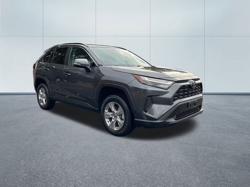 Certified 2025 Toyota RAV4 XLE image 4