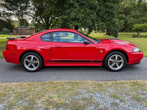 Used 2004 Ford Mustang Mach 1 RWD image 33
