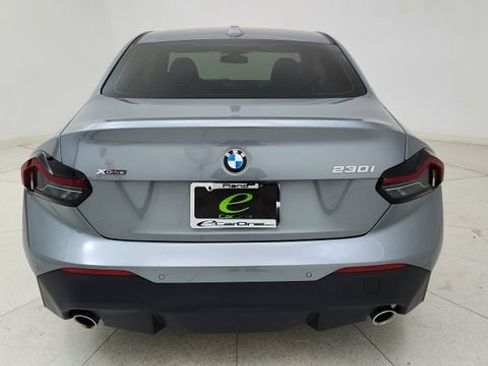 Used 2025 BMW 230i xDrive Coupe image 5