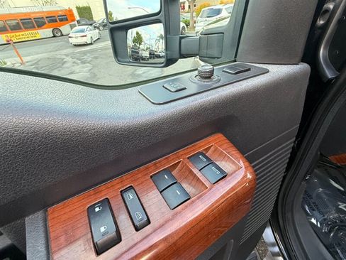 Used 2016 Ford F250 King Ranch w/ FX4 Off-Road Package AWD/4WD image 27