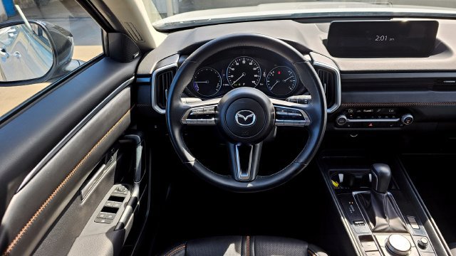Used 2025 MAZDA CX-50 AWD 2.5 Hybrid w/ Premium Pkg image 13