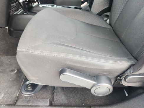 Used 2016 Jeep Wrangler Unlimited Sport w/ Quick Order Package 24S image 18