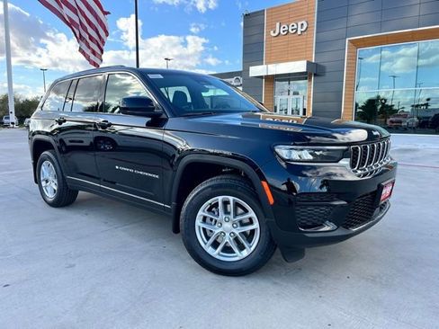 New 2025 Jeep Grand Cherokee Laredo X w/ Luxury Tech Group I image 1