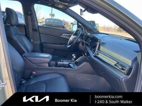 Certified 2023 Kia Sportage X-Line w/ X-Line Premium Package image 11