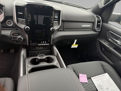 New 2026 RAM 1500 Big Horn AWD/4WD image 18