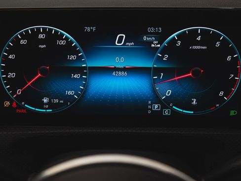 Used 2023 Mercedes-Benz CLA 250 4MATIC w/ AMG Line image 16