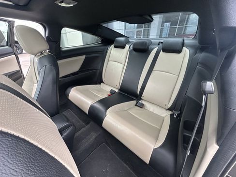 Used 2017 Honda Civic EX-L image 8