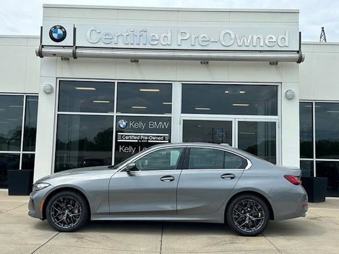 Certified 2025 BMW 330i xDrive Sedan w/ Premium Package AWD/4WD image 5