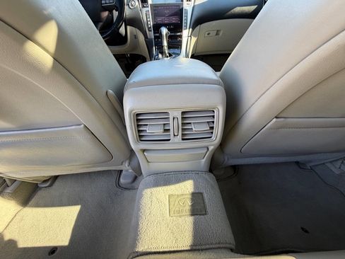 Used 2014 INFINITI Q50 Premium w/ Navigation Package image 28