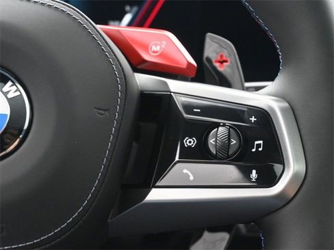 New 2026 BMW M5 image 23