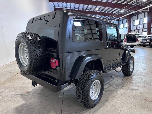 Used 2006 Jeep Wrangler Unlimited Rubicon AWD/4WD image 7