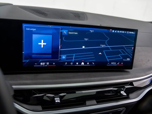 Certified 2025 BMW X5 M60i w/ Climate Comfort Package image 25