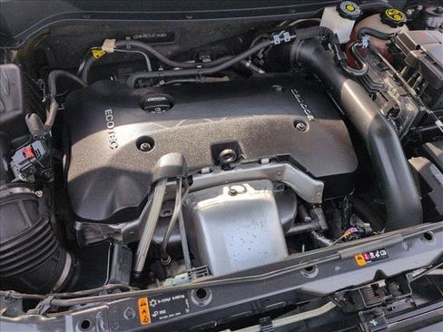 Used 2018 Chevrolet Equinox Premier FWD image 30