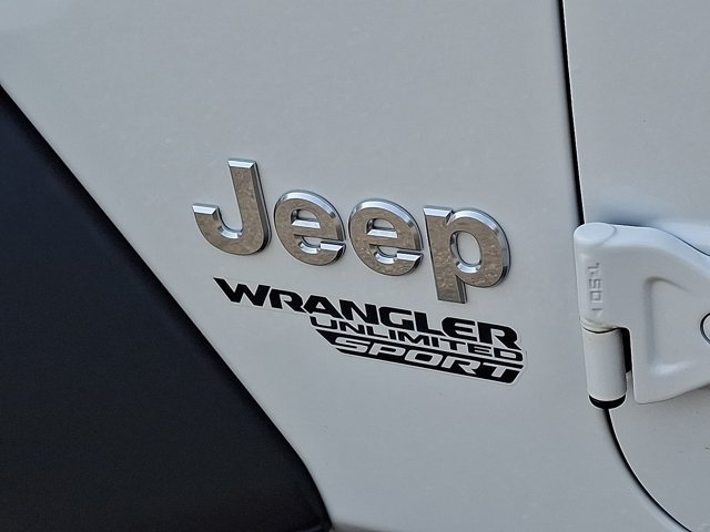 Certified 2018 Jeep Wrangler Unlimited Sport S AWD/4WD image 34