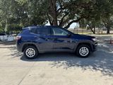 Used 2018 Jeep Compass Sport image 4