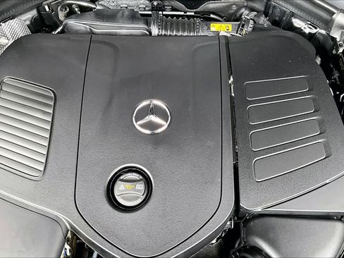 Certified 2026 Mercedes-Benz GLC 300 image 33