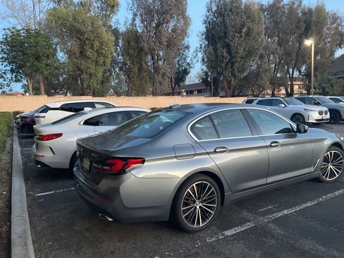 Certified 2022 BMW 540i w/ Premium Package image 4