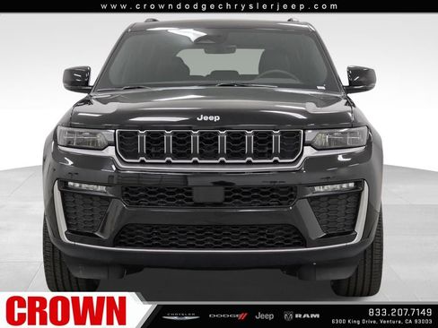 New 2026 Jeep Grand Cherokee Limited AWD/4WD image 2