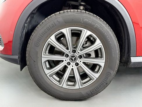 Used 2023 Mercedes-Benz GLC 300 4MATIC image 32