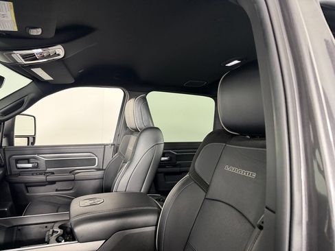 Used 2024 RAM 2500 Laramie w/ Night Edition AWD/4WD image 24