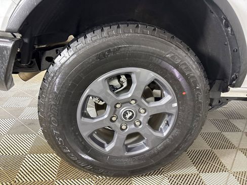 Used 2025 Ford Bronco Big Bend image 32