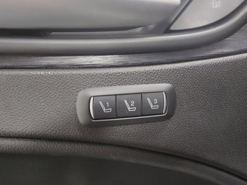 Used 2024 Alfa Romeo Stelvio Sprint image 19