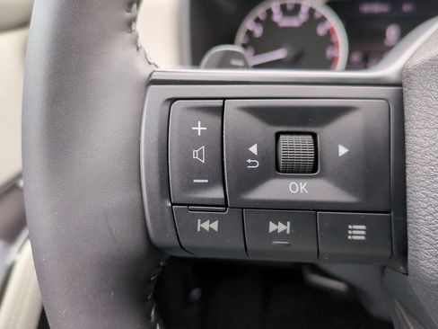 Certified 2026 Nissan Rogue SV w/ SV Premium Package image 16