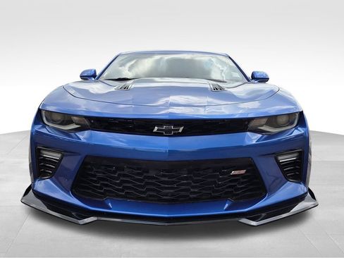 Used 2017 Chevrolet Camaro SS RWD image 28