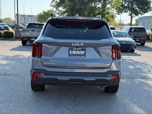 Used 2024 Kia Sorento X-Line EX AWD/4WD image 6