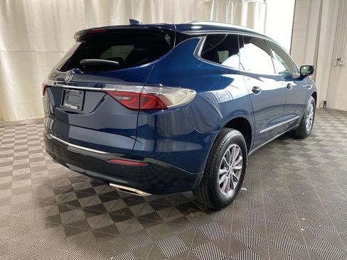 Used 2024 Buick Enclave Essence AWD/4WD image 7