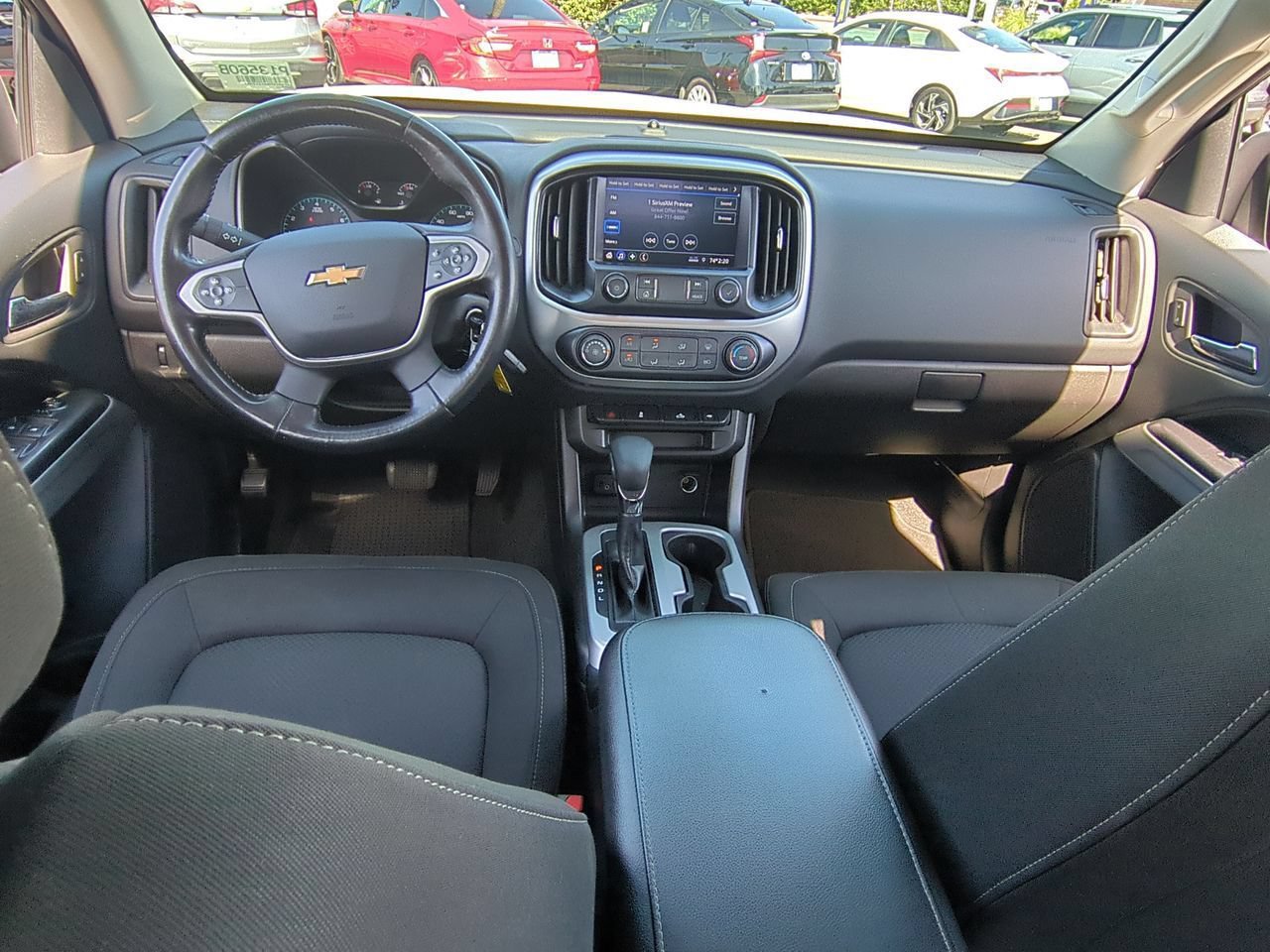 Used 2022 Chevrolet Colorado LT RWD image 18