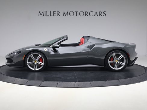 Used 2023 Ferrari 296 GTS image 4