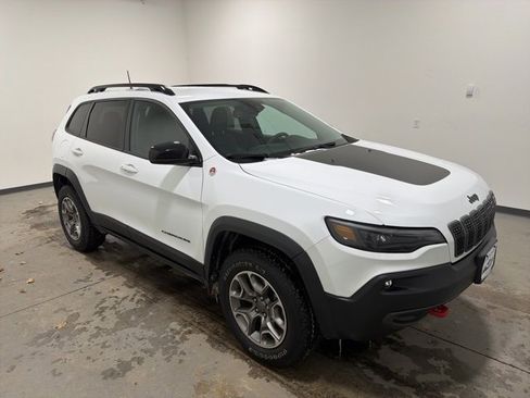 Used 2022 Jeep Cherokee Trailhawk w/ Premium Leather Package image 3