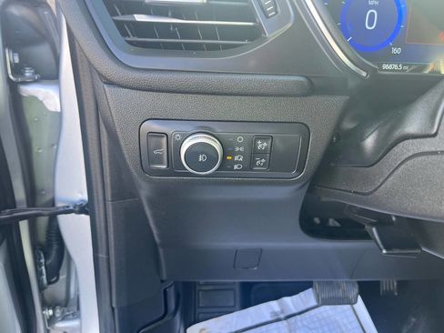 Used 2020 Ford Escape Titanium image 26