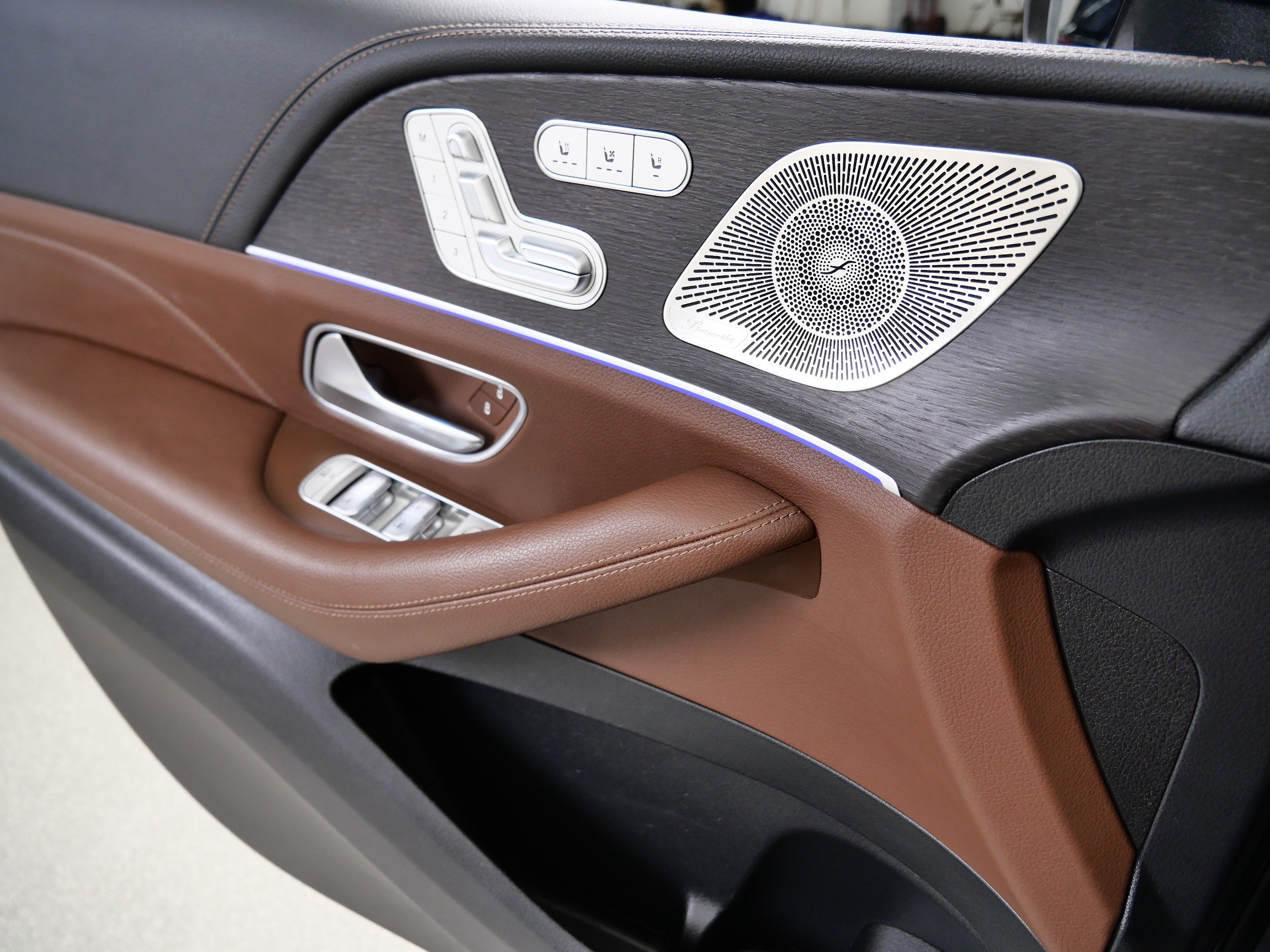 Certified 2024 Mercedes-Benz GLE 350 4MATIC image 32