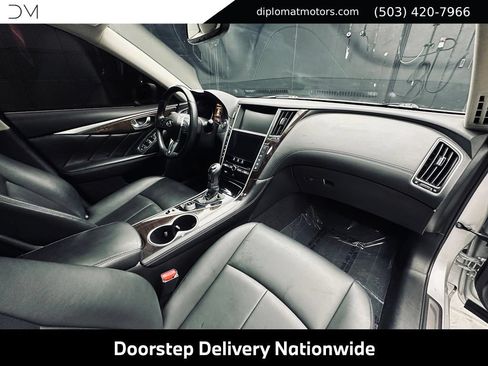Used 2018 INFINITI Q50 Luxe w/ Cargo Package (L95) RWD image 19