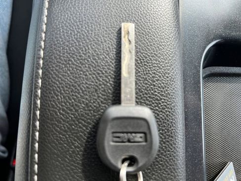 Used 2019 GMC Sierra 1500 SLE w/ SLE Value Package image 26