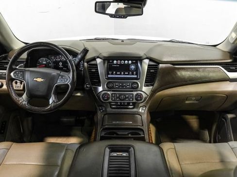 Used 2018 Chevrolet Tahoe Premier AWD/4WD image 18