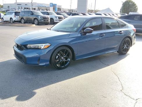 Used 2025 Honda Civic Sport image 7