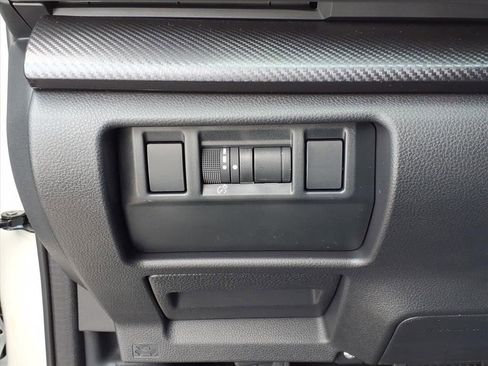 New 2026 Subaru Crosstrek 2.0i Premium AWD/4WD image 15