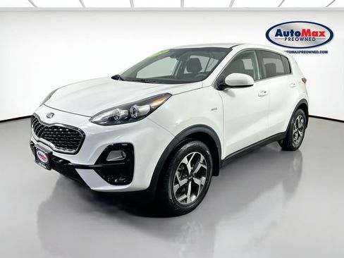 Used 2020 Kia Sportage LX image 4